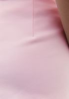 Bayan Pembe Yırtmaç Detaylı Şort Etek