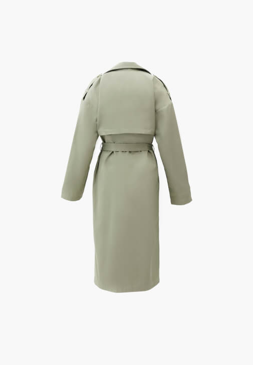 Trençkot ve Denim Pantolon Kombini