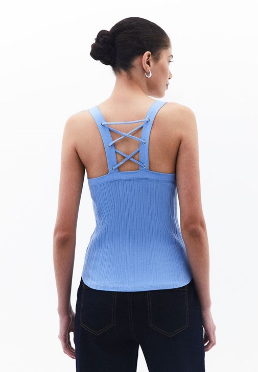 Bağcık Detaylı Atlet ve Boyfriend Pantolon Kombini