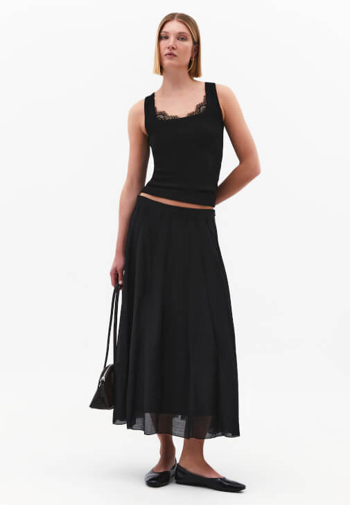 Dantelli Atlet ve Etek Kombini