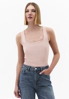 Bayan Pembe Dantel Detaylı Atlet