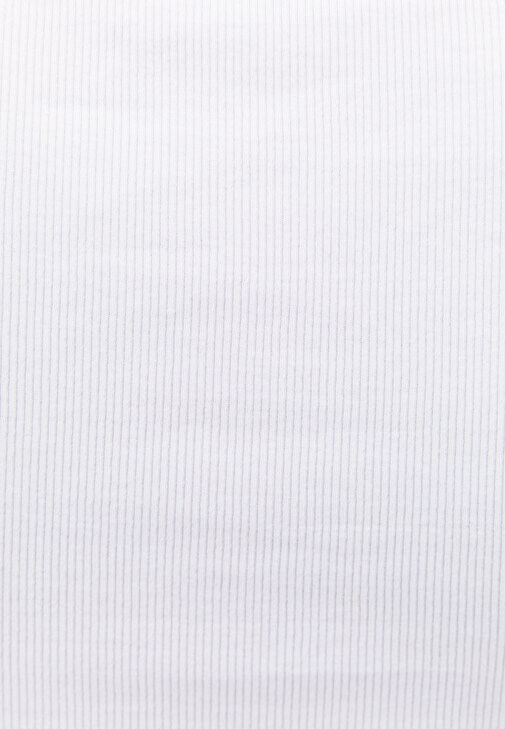 Kapri Pantolon ve Atlet Kombini