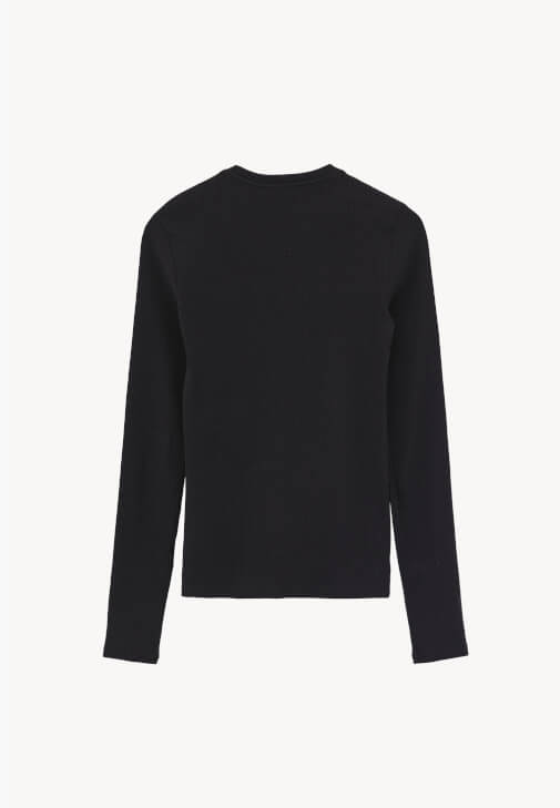 Pamuklu Tişört ve Denim Kombini