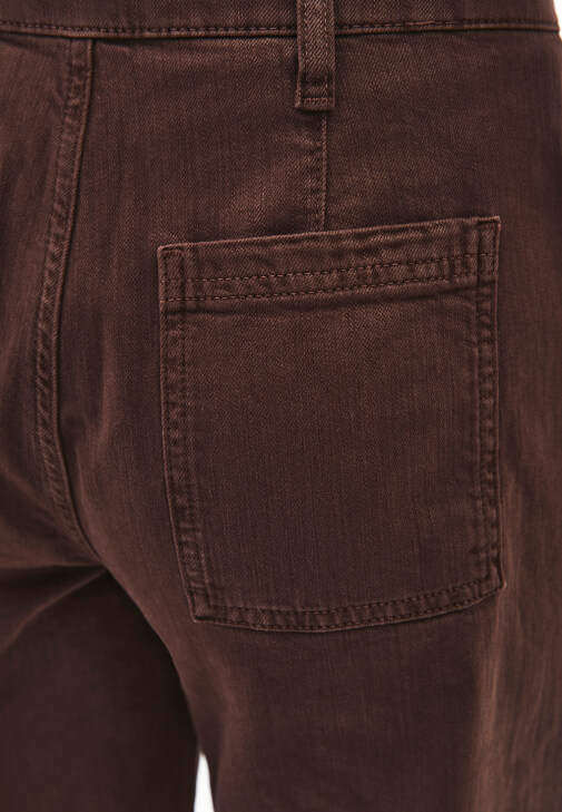 Wide-Leg Pantolon ve Bomber Ceket Kombini