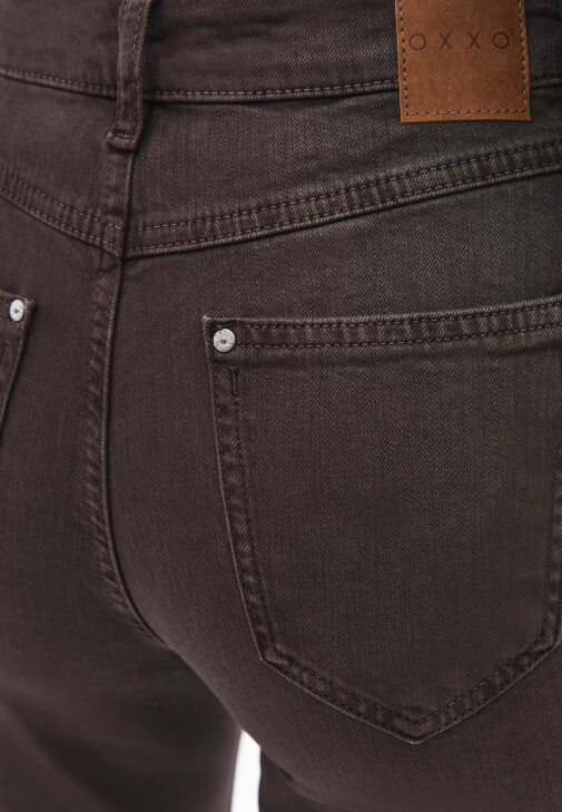 Boru Paça Pantolon ve Gömlek Kombini