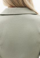 Bayan Yeşil Polo Yaka Düğmeli Tişört