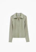 Bayan Yeşil Polo Yaka Çıtçıtlı Tişört