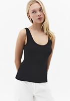 Bayan Siyah Askılı U Yaka Atlet