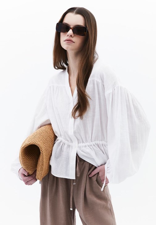 Beyaz Bağlama Detaylı Gömlek