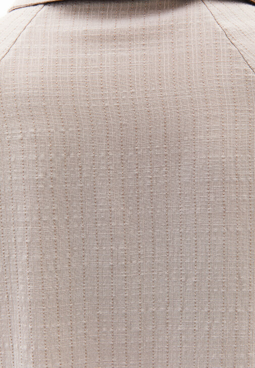 Balon Kollu Gömlek ve Denim Şort Kombini