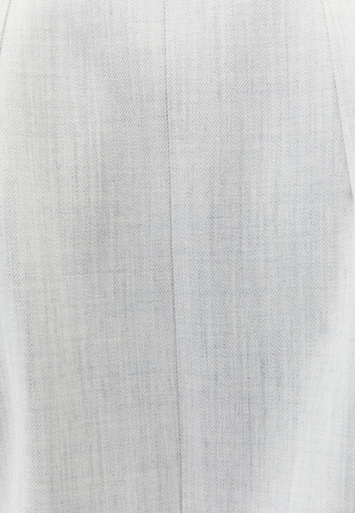 Pileli Yelek ve Uzun Etek Kombini