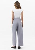 Bayan Gri Pileli Straight-Fit Pantolon