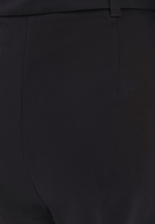 Pantolon ve Cepli Gömlek Kombini