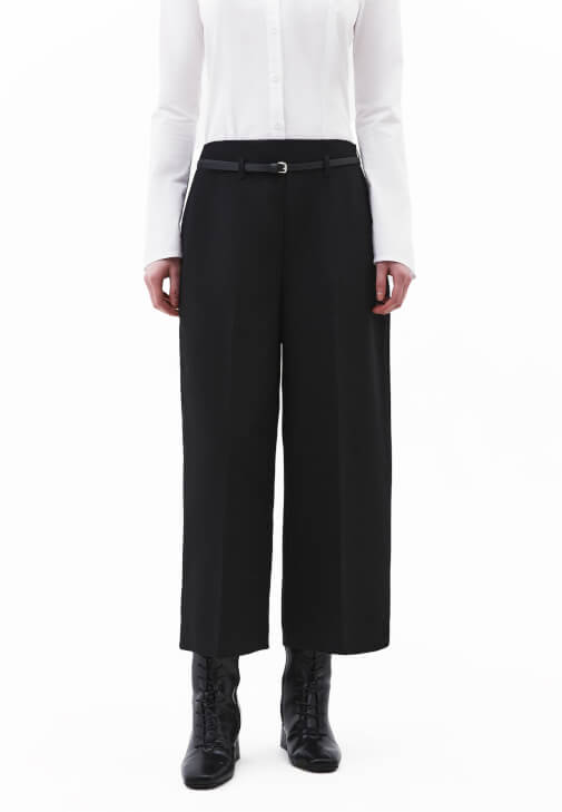 Kemerli Culotte Pantolon ve Trençkot Kombini