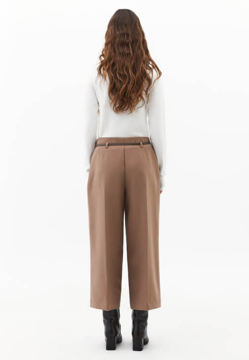 Culotte Pantolon ve Triko Kazak Kombini