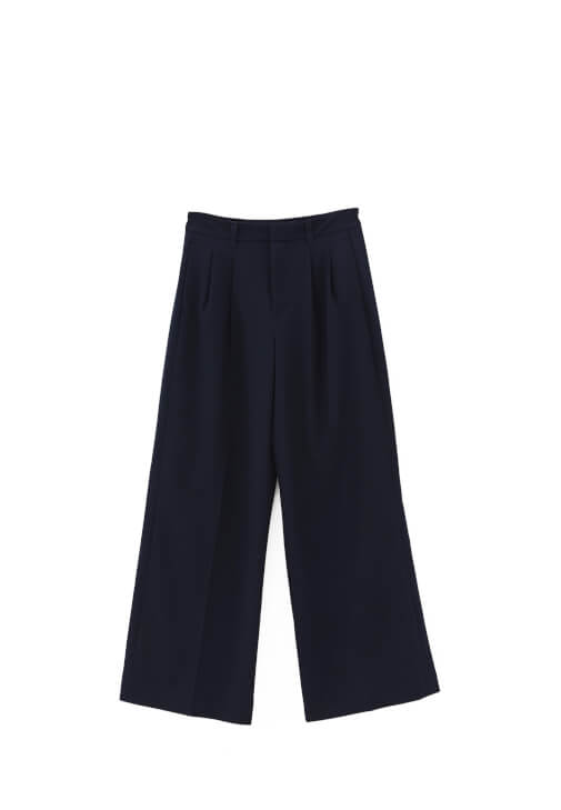 Wide-Leg Pantolon ve Slim-Fit Gömlek Kombini