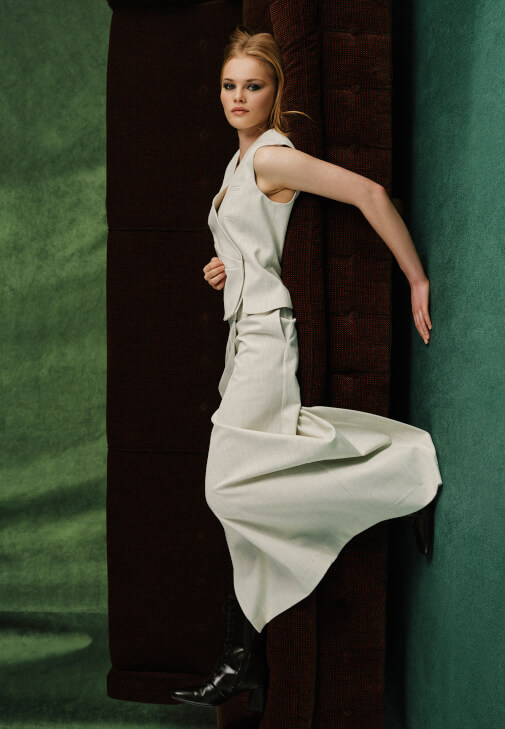  Pileli Uzun Etek ve Blazer Ceket Kombini