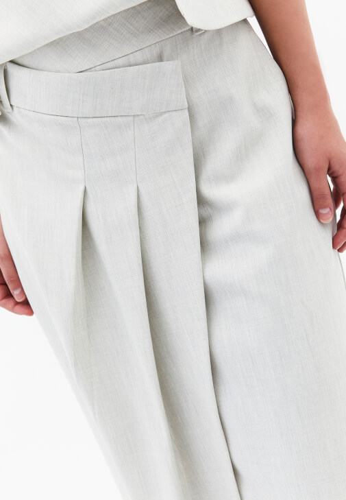 Pileli Uzun Etek ve Blazer Ceket Kombini