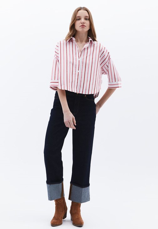 Bağlamalı Crop Gömlek ve Düşük Bel Pantolon Kombini