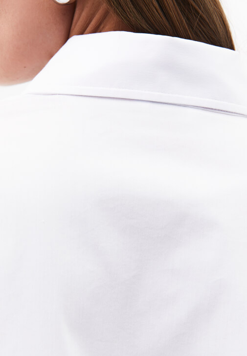 Slim-Fit Gömlek ve Balon Pantolon Kombini