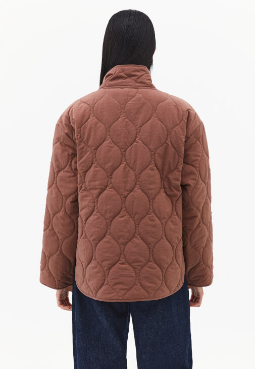 Loose-Fit Mont ve Barrel-Fit Pantolon Kombini