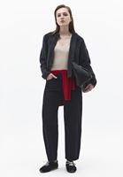 Bayan Bej V Yaka Atlet