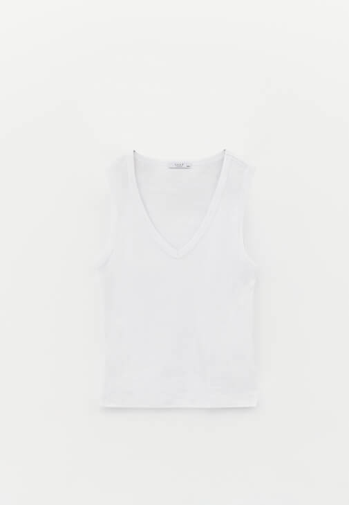 Atlet ve Wide-Leg Denim Kombini