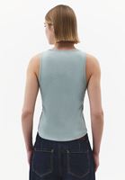 Bayan Yeşil Düğme Detaylı Atlet