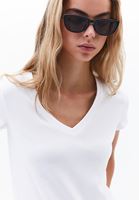 Bayan Beyaz V Yaka Pamuklu Tişört