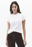 Bayan Beyaz Pamuklu Sıfır Yaka Tişört
