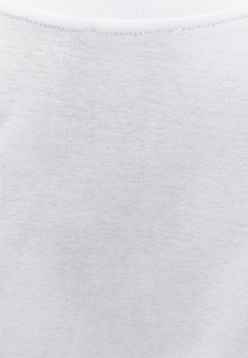 Vegan Deri Ceket ve Barrel-Fit Denim Kombini