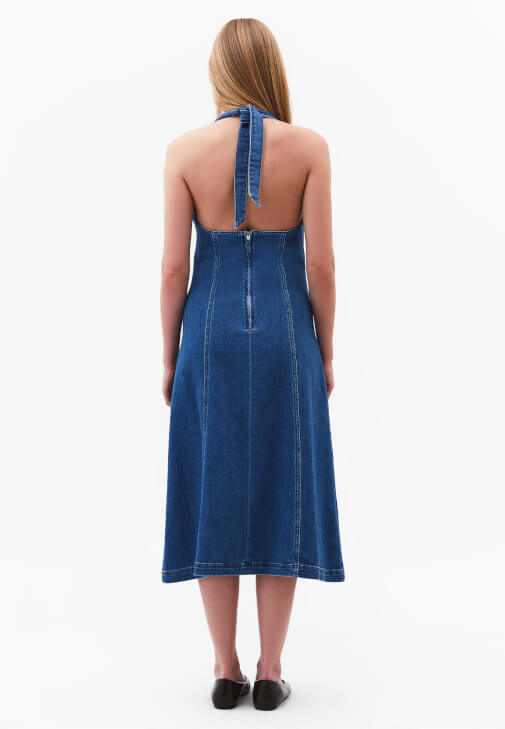 Denim Elbise ve Fileli Babet Kombini