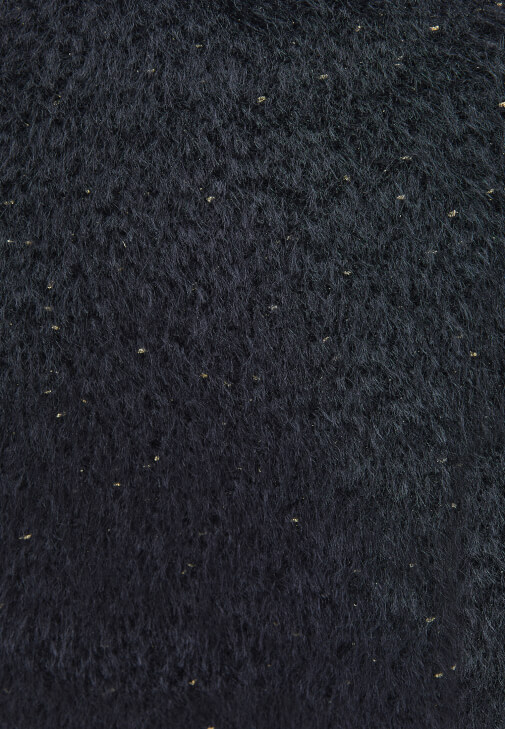 Triko Kazak ve Saten Etek Kombini