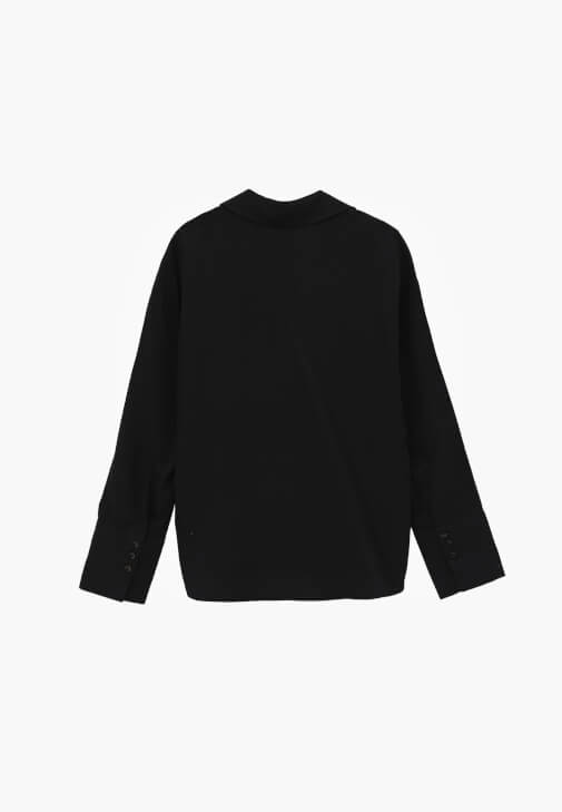 Saten Gömlek ve Barrel-Fit Denim Kombini