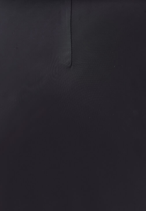 Saten Uzun Etek ve Blazer Ceket Kombini