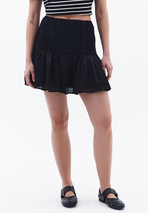 Gipeli Mini Etek ve Süveter Kombini