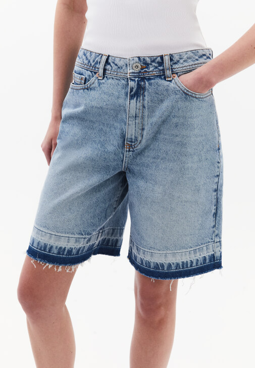 Orta Bel Bermuda Şort ve Atlet Kombini