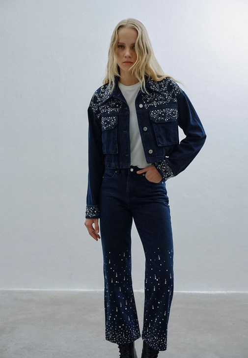 Mavi Taş Detaylı Crop Denim Ceket