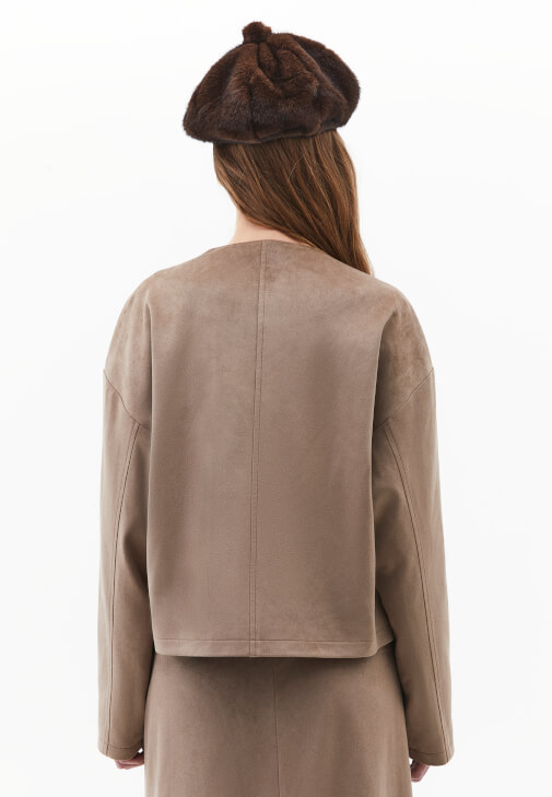 Süet Ceket ve Süet Midi Etek Kombini