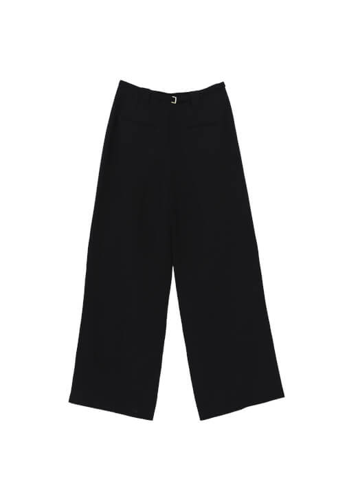 Keten Wide-Leg Pantolon ve Keten Yelek Kombini