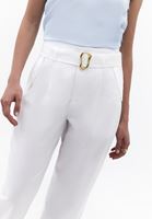 Bayan Beyaz Kemerli Carrot-Fit Pantolon ( TENCEL™ )