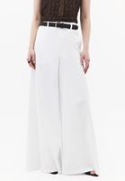 Kemerli Pantolon ve Kazak Kombini