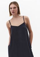 Bayan Lacivert Askılı Uzun Elbise (TENCEL™ )