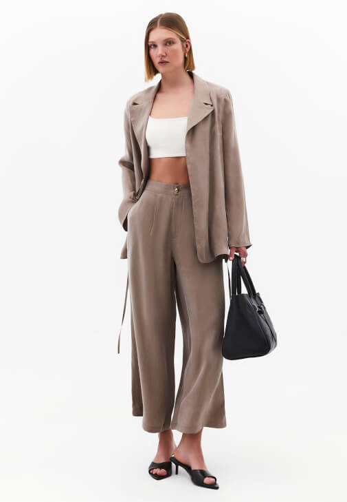  Blazer Ceket ve Tencel Pantolon Kombini