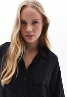 Bayan Siyah Oversize Cepli Gömlek ( TENCEL™ )