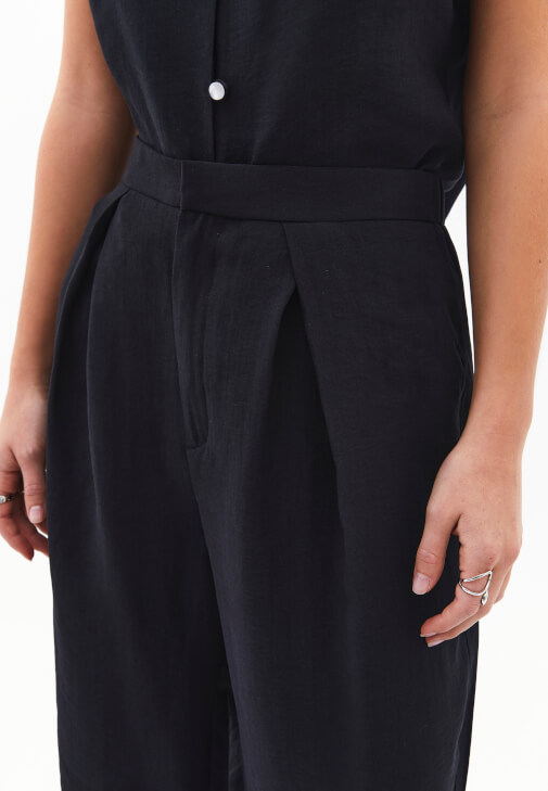 Tencel Pantolon ve Düğmeli Bluz Kombini