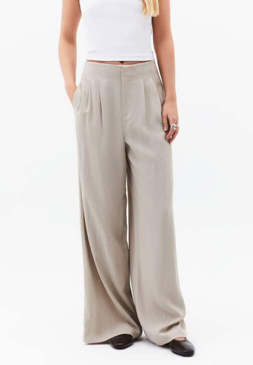 Tencel Pantolon ve Trençkot Kombini