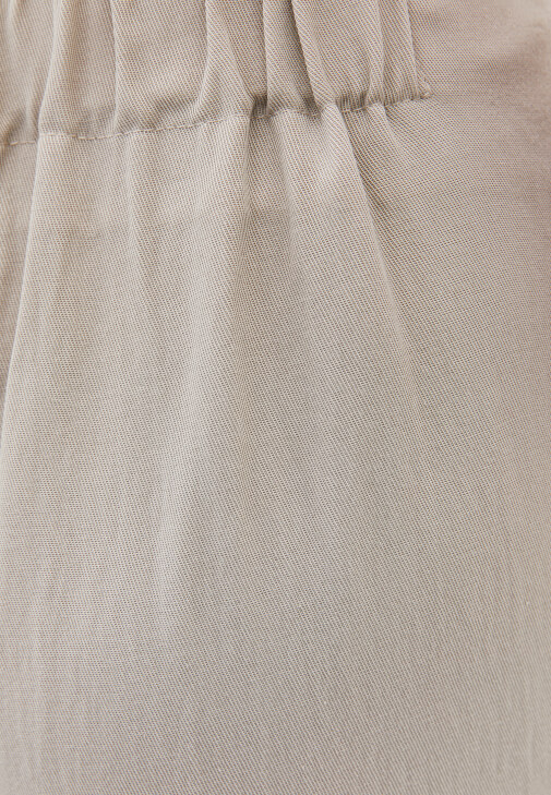 Tencel Pantolon ve Trençkot Kombini