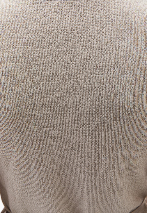 Bağlama Detaylı Yelek ve Uzun Etek Kombini