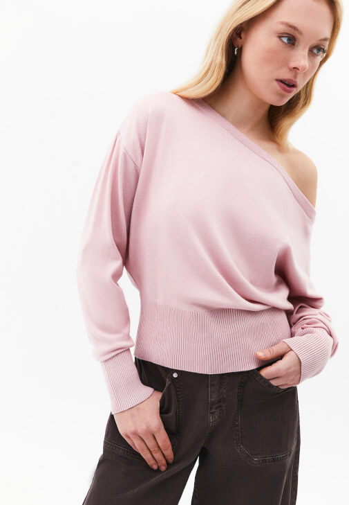 Pembe Bot Yaka Kazak